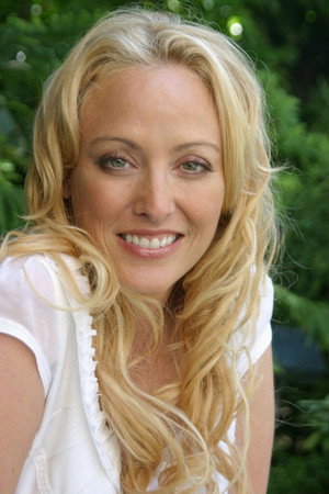 Virginia Madsen photo