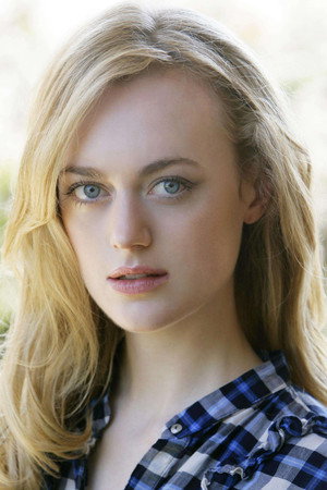 Photo of Hannah Cliff from the Latest Netflix gallery