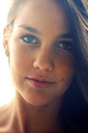 Photo of Alessa Wichtel from the Latest Netflix gallery