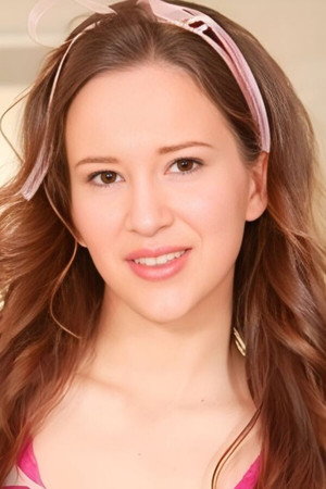 Photo of Cristina Agave from the Latest Netflix gallery