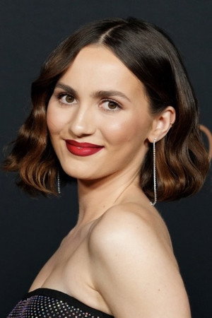Maude Apatow photo