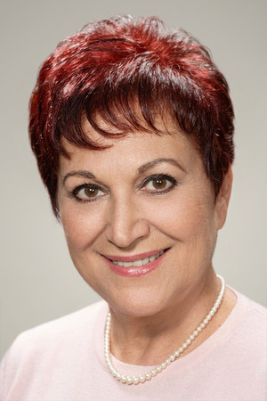 Photo of Meral Niron from the Latest Netflix gallery