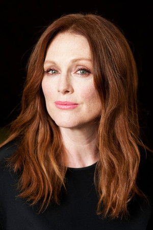 Julianne Moore photo