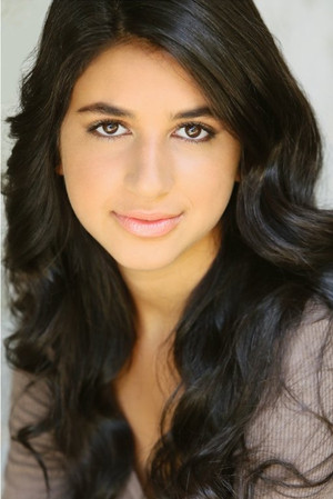 Photo of Shlomit Azoulay from the Latest Netflix gallery