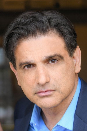 Photo of Frank Rossi from the Latest Netflix gallery