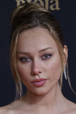 Ester Expósito photo