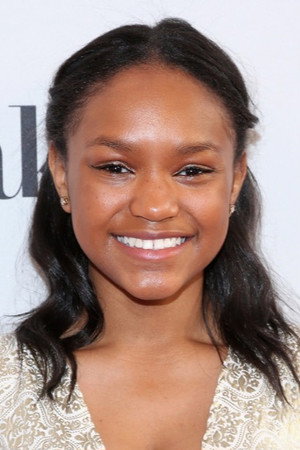 Photo of Eden Duncan-Smith from the Latest Netflix gallery