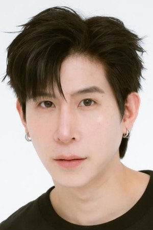 Parnupat Anomakiti photo