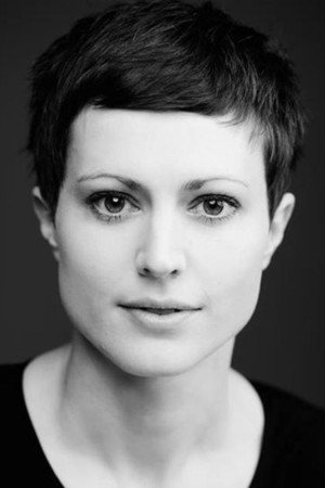 Photo of Sara Dylan from the Latest Netflix gallery