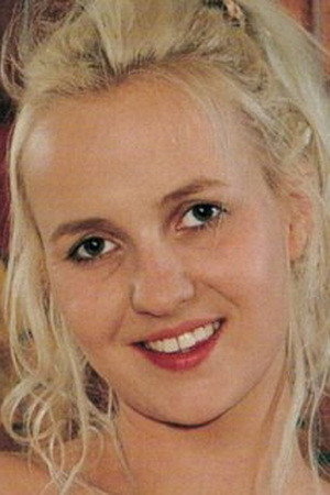 Photo of Laura Lamont from the Latest Netflix gallery