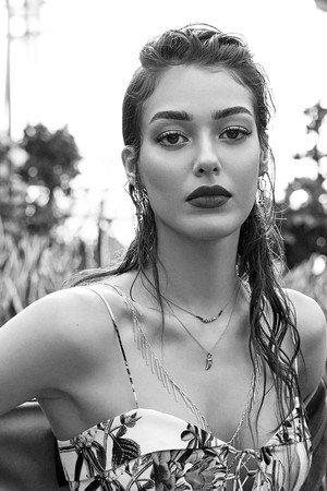 Dilan Çiçek Deniz photo