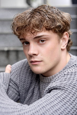 Photo of Vincent Muller from the Latest Netflix gallery