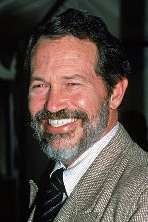 Warren Oates photo