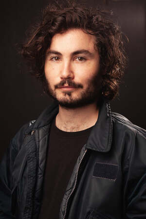 Photo of Alexis Langlois from the Latest Netflix gallery