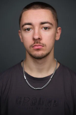 Photo of William J. Hall from the Latest Netflix gallery