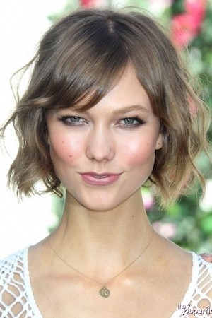 Photo of Karlie Kloss from the Latest Netflix gallery