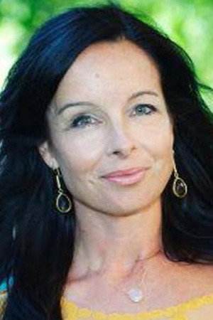Photo of Malena Laszlo from the Latest Netflix gallery