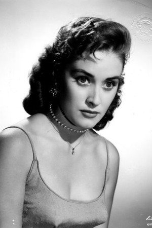 Photo of Lisa Davis from the Latest Netflix gallery