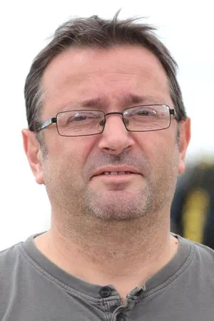 Photo of Vincent Maraval from the Latest Netflix gallery