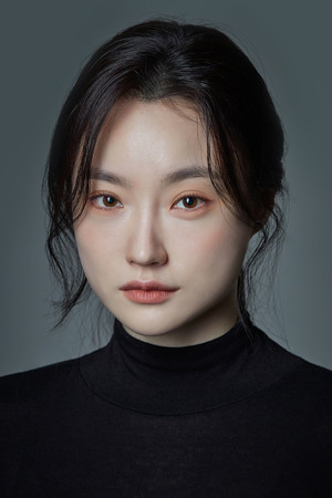 Photo of Oui Ji-won from the Latest Netflix gallery
