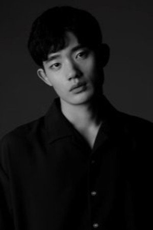 Lee Myung-joon photo