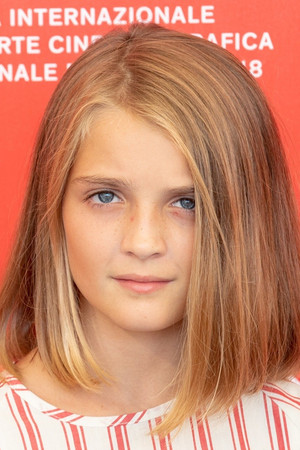 Photo of Elisa del Genio from the Latest Netflix gallery