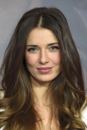 Photo of Natasha Yarovenko from the Latest Netflix gallery