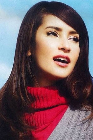 Photo of Anne Thongprasom from the Latest Netflix gallery