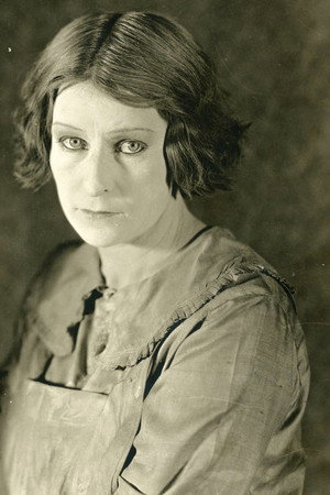 Photo of Nellie Bly Baker from the Latest Netflix gallery