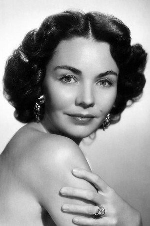 Jennifer Jones photo