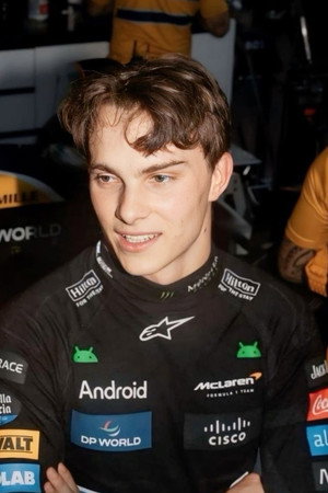 Photo of Oscar Piastri from the Latest Netflix gallery