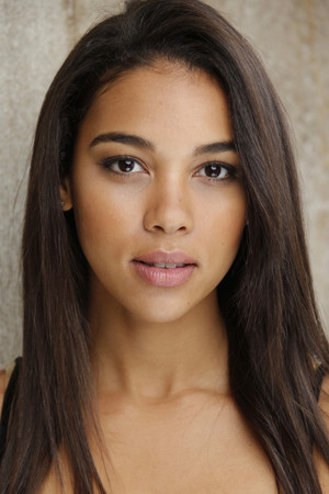 Alexandra Shipp photo