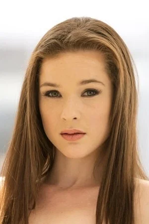 Photo of Penny Brooks from the Latest Netflix gallery