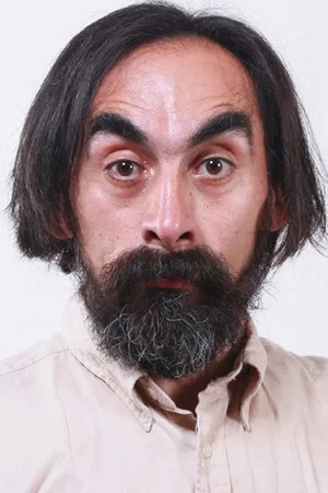 Photo of Eduardo Reyes from the Latest Netflix gallery