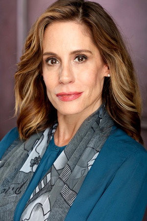 Photo of Elizabeth Greer from the Latest Netflix gallery