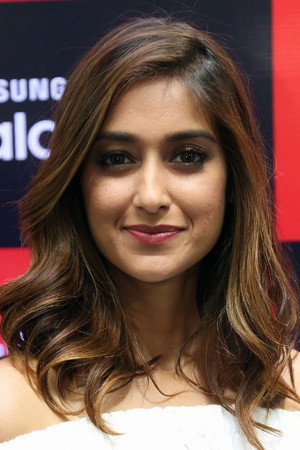 Photo of Ileana D'Cruz from the Latest Netflix gallery