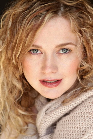Photo of Elizabeth Uhl from the Latest Netflix gallery
