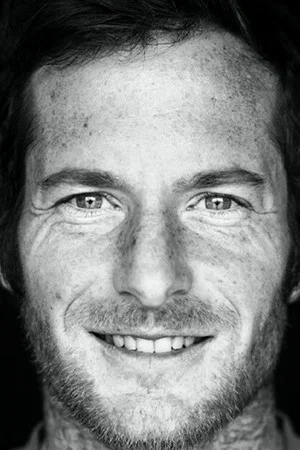 Photo of Chris Colbourn from the Latest Netflix gallery