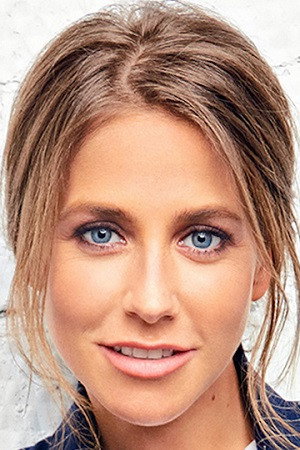 Photo of Yuliya Baranovskaya from the Latest Netflix gallery