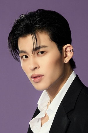 Naravit Lertratkosum photo