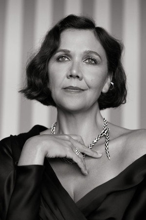 Photo of Maggie Gyllenhaal from the Latest Netflix gallery