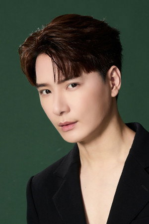 Perawat Sangpotirat photo