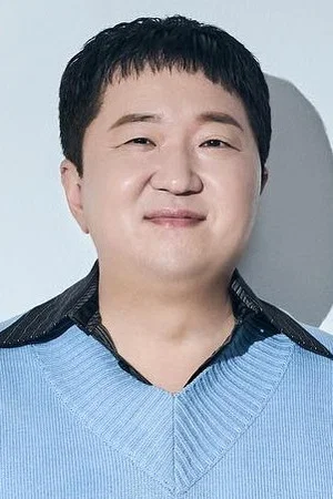 Photo of Jeong Hyeong-don from the Latest Netflix gallery