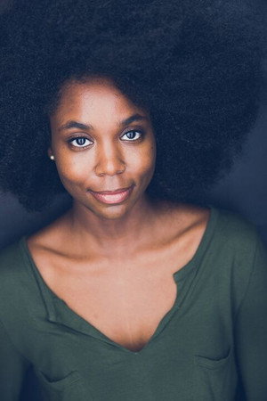Photo of Naomi Lorrain from the Latest Netflix gallery