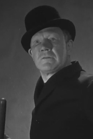 Photo of Frank Moran from the Latest Netflix gallery