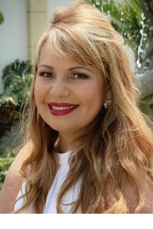 Photo of Rosibel Carvajal from the Latest Netflix gallery
