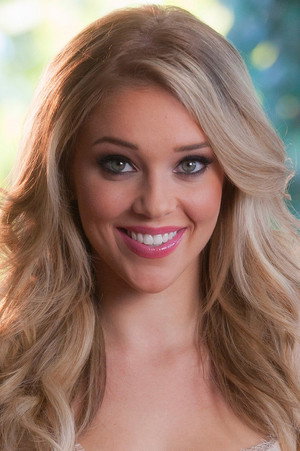 Photo of Kali Roses from the Latest Netflix gallery