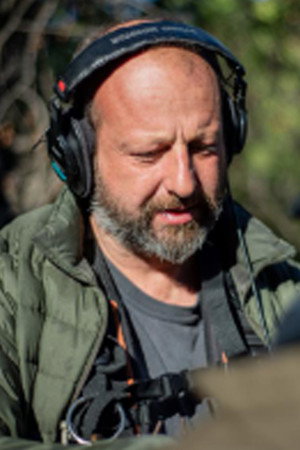 Photo of Ariel Gaspoz from the Latest Netflix gallery