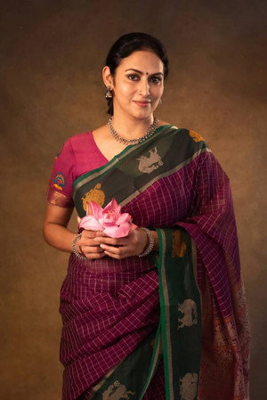 Photo of Nanditha Sreekumar from the Latest Netflix gallery