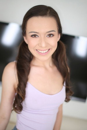 Photo of Ariel Grace from the Latest Netflix gallery